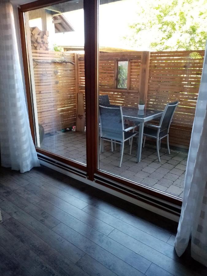Schoene Einzimmer Wohnung Zwischen Bodensee Und Allgaeu Neukirch (Tubingen) Exterior foto