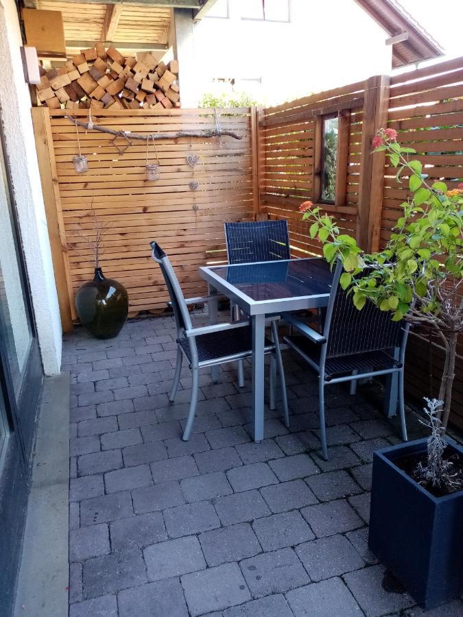 Schoene Einzimmer Wohnung Zwischen Bodensee Und Allgaeu Neukirch (Tubingen) Exterior foto